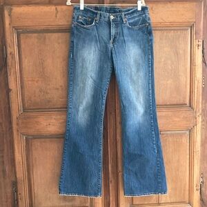 Lucky Brand sweet n’ low boot cut denim jeans 10/30